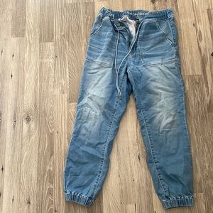 American Eagle Medium Wash Jegging Joggers- Good Condition (8 x-short)